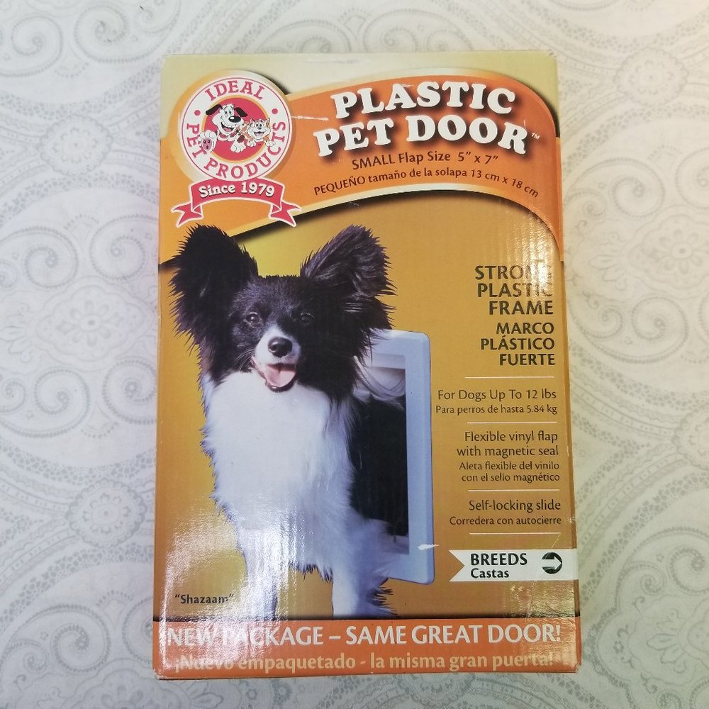New Ideal Pet Products Plastic Pet Door for Dogs 12lbs & Under Small Flap Size